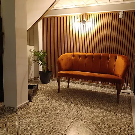 Oezel Hotel