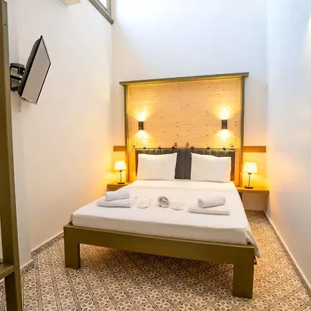Oezel Hotel *